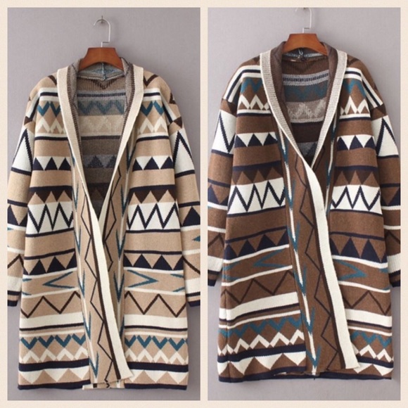 🛍️#320 Tan Tribal Print CardiganSweater - Picture 5 of 6